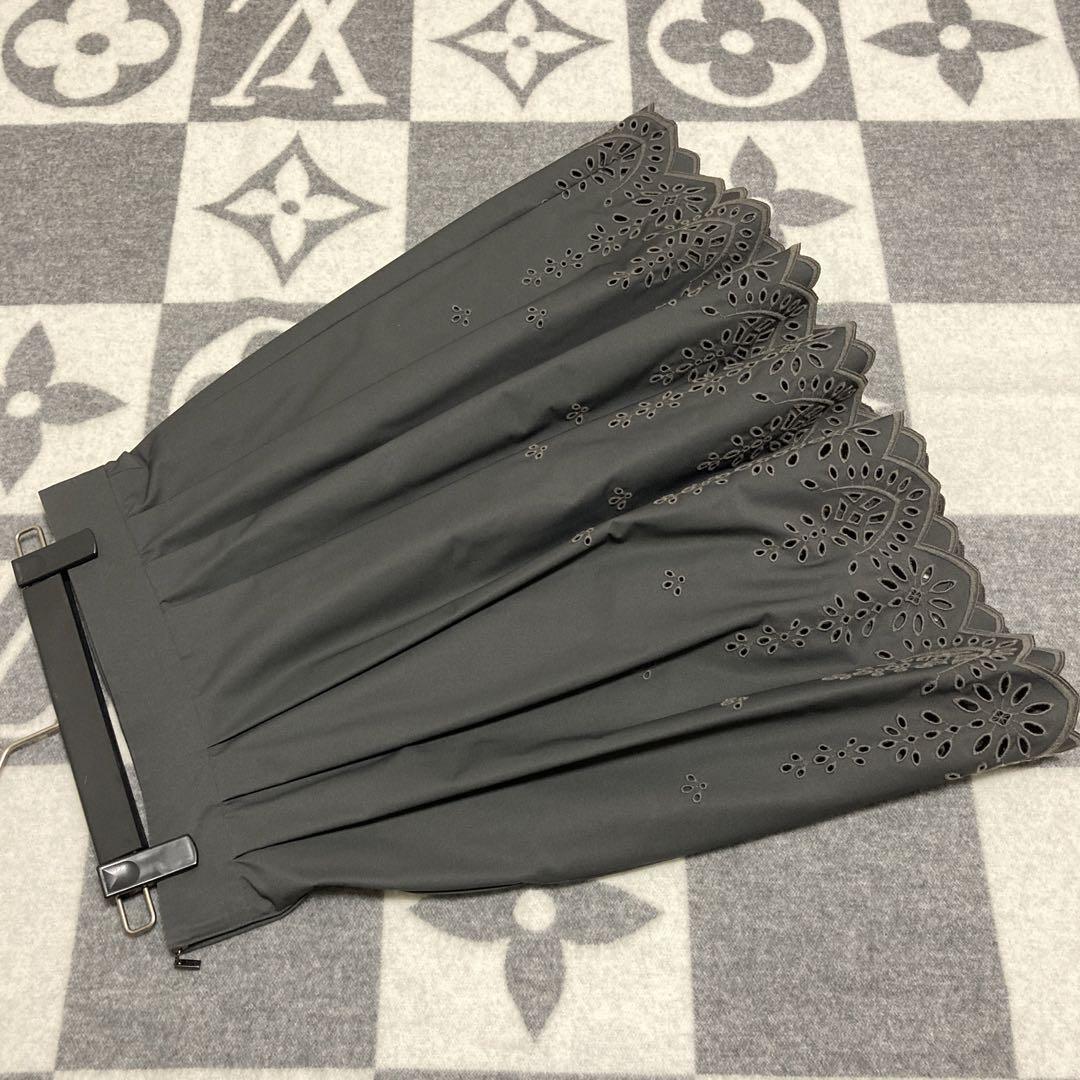FOXEYロゴ刺繍グレーフレアスカート美品40