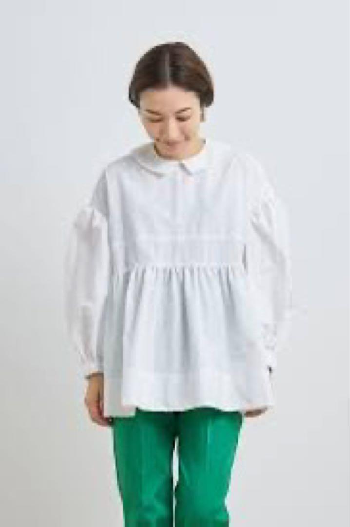 ☆値下げ!【美品】「yori」ヨリ フラットカラーティアードブラウス 画像4