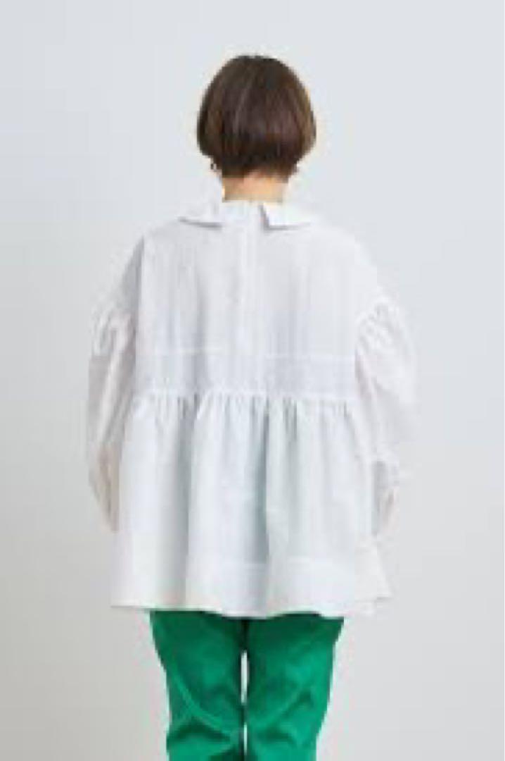☆値下げ!【美品】「yori」ヨリ フラットカラーティアードブラウス 画像6