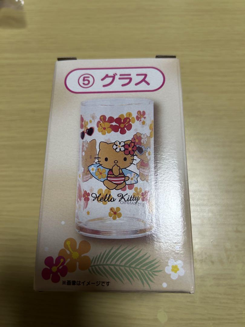 ハローキティ　当りくじ　一番くじ　日焼け　キティ