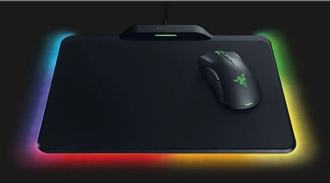 ライト Razer Mamba ワイヤレスマウス ワイヤレス給電マウスパッド おまけ付き