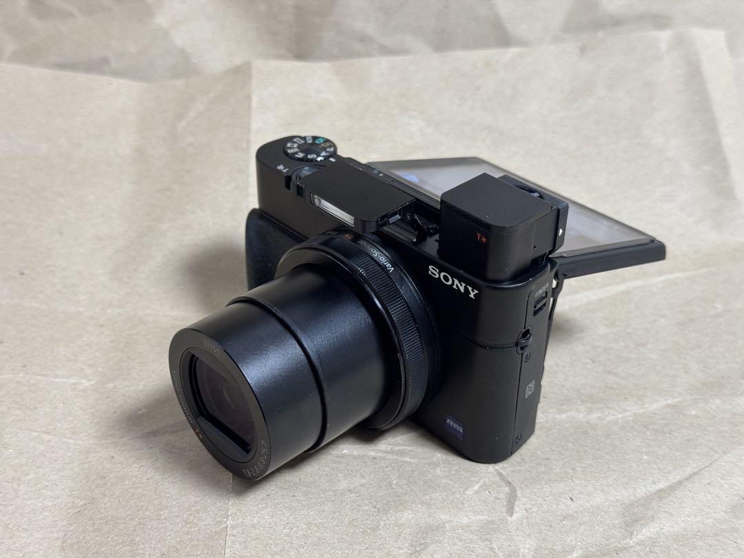 卍 SONY