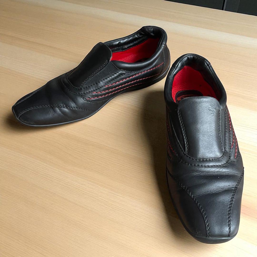 TOD'S x Ferrari ドライビングシューズ TOD'S (トッズ ) フェラーリ レザー ドライビングシューズ