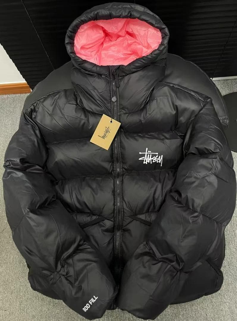 Stussy ダウンジャケット ブラック/ピンク