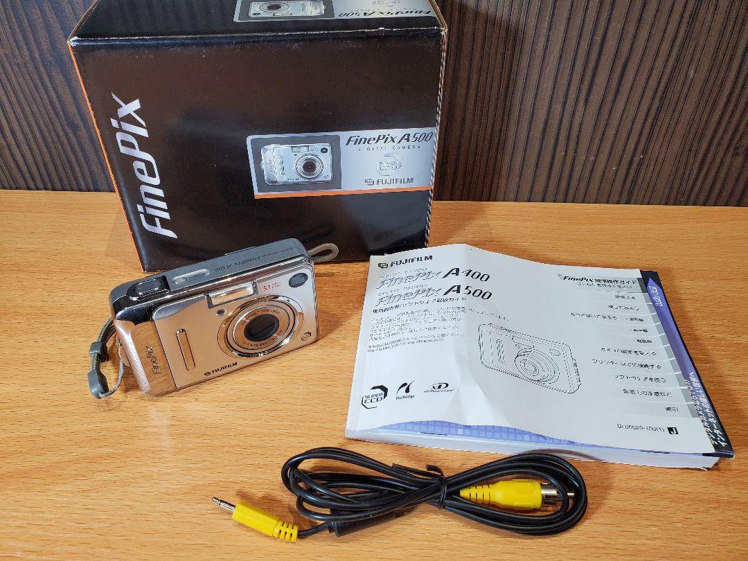 デジタルカメラ　FinePix A500