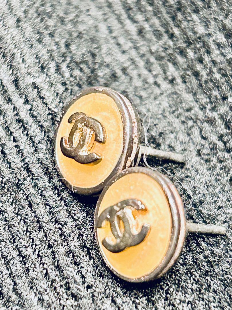 CHANEL ビンテージピアス