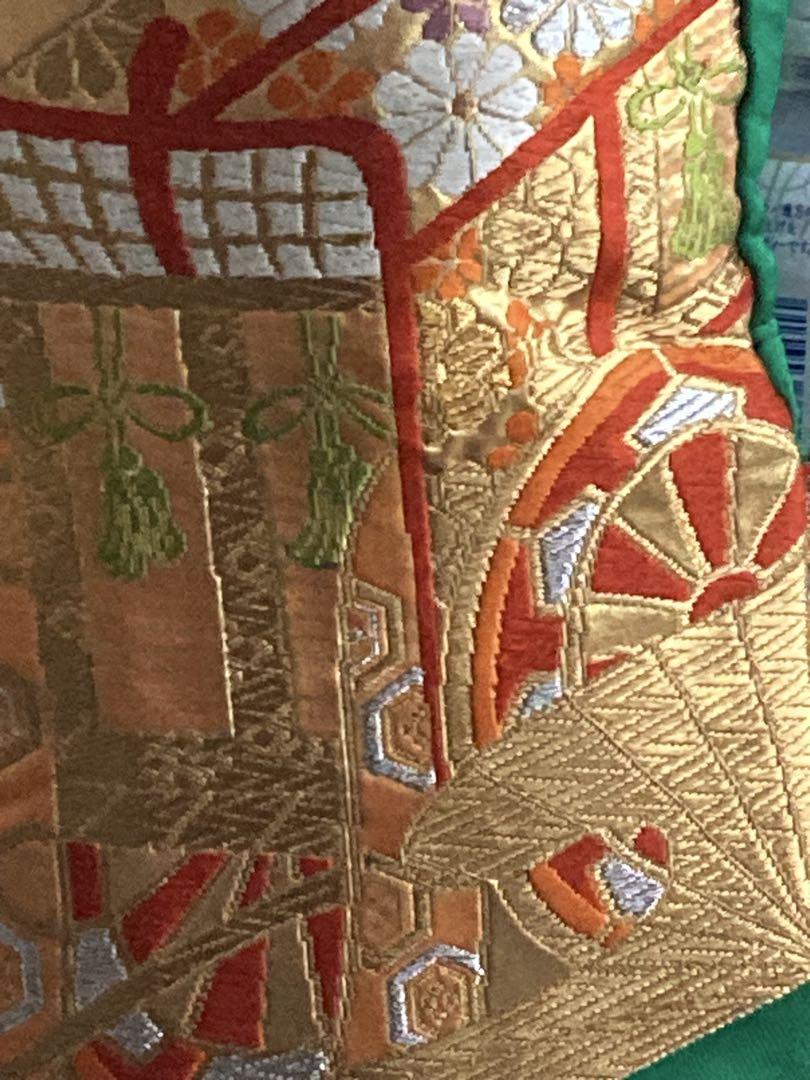 プロ特注　帯刺繍でデザインの豪華緑と金のリュック　妥協無し