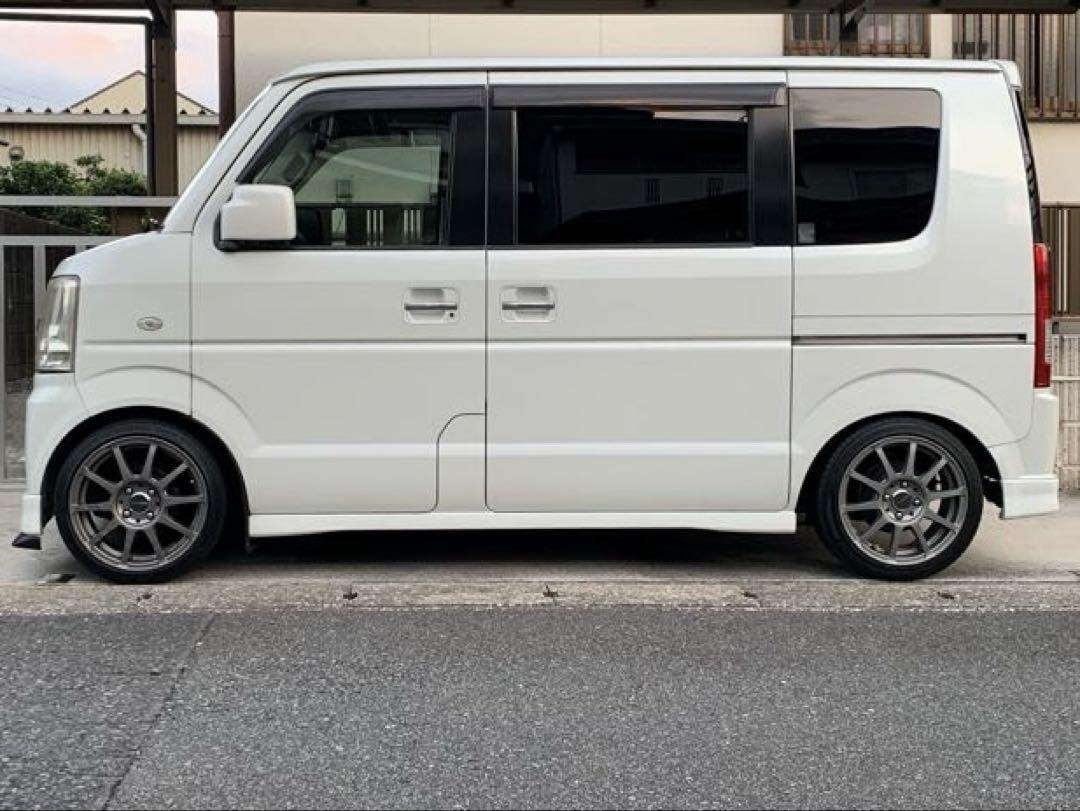 ユーロマジックG01 15インチ 6J PCD100 4H