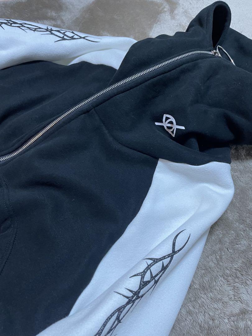KRY clothing 黒白フード・ワンピース付きパーカーオンライン
