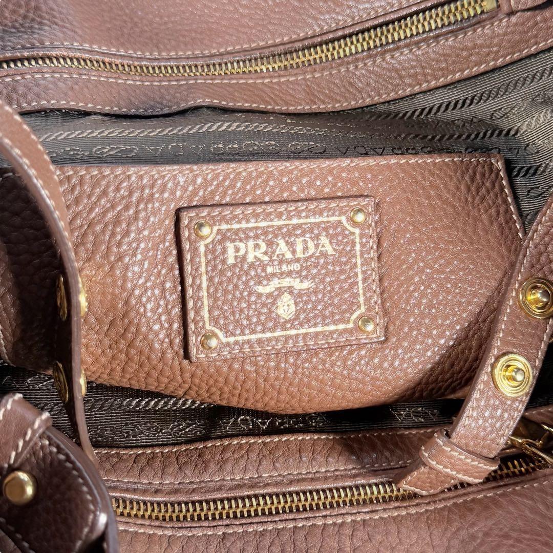 【極美品】PRADA プラダ ヴィッテロ ダイノレザー ショルダーバッグ 【極美品】PRADA プラダ ヴィッテロ ダイノレザー ショルダーバッグ
