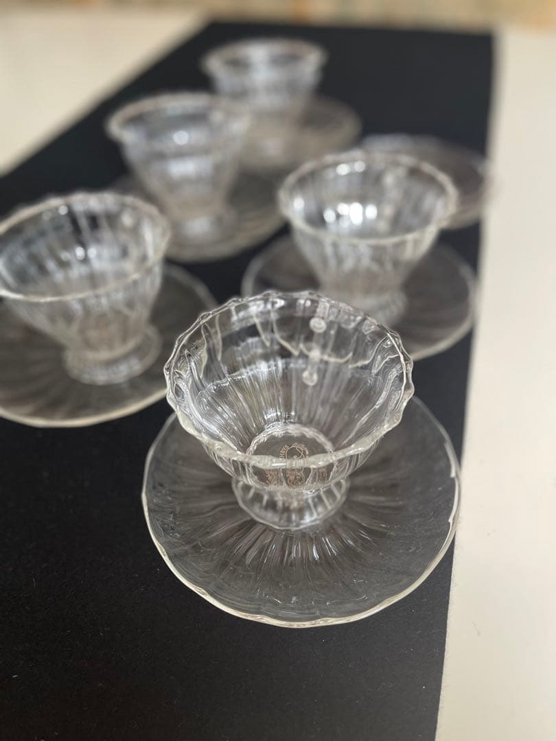 アッシュビーズオブロンドンの カップ アンドソーサー5客セット ソーサー1枚目立った傷や汚れなし