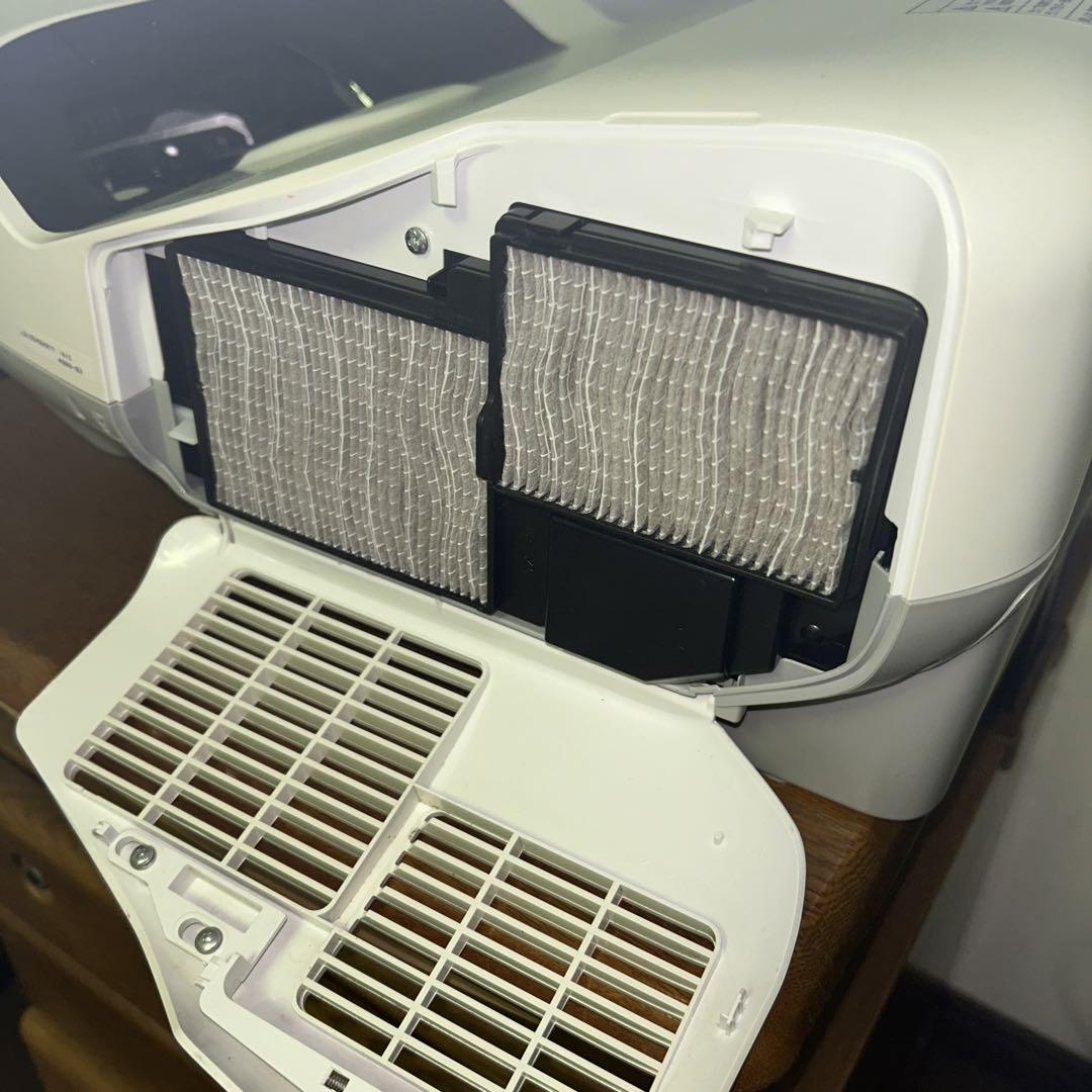 エプソン 超短焦点プロジェクター EB-585W