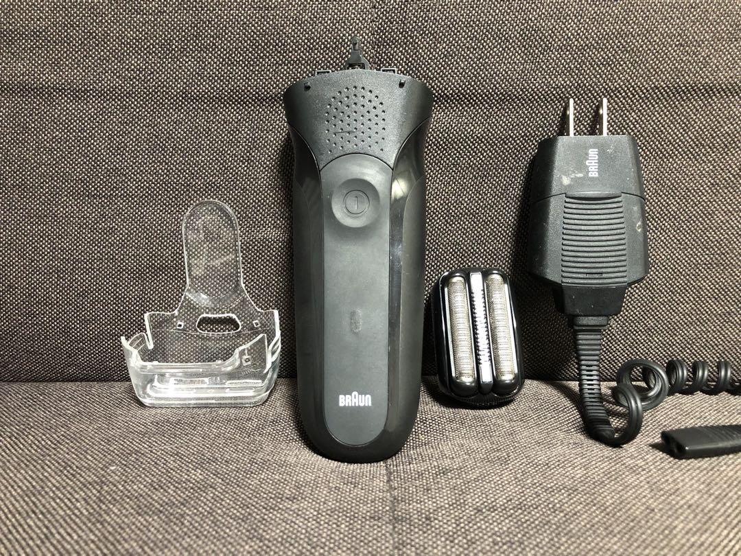 Braun s3 メンズ電気シェーバー ブラウンシリーズ3充電器付き