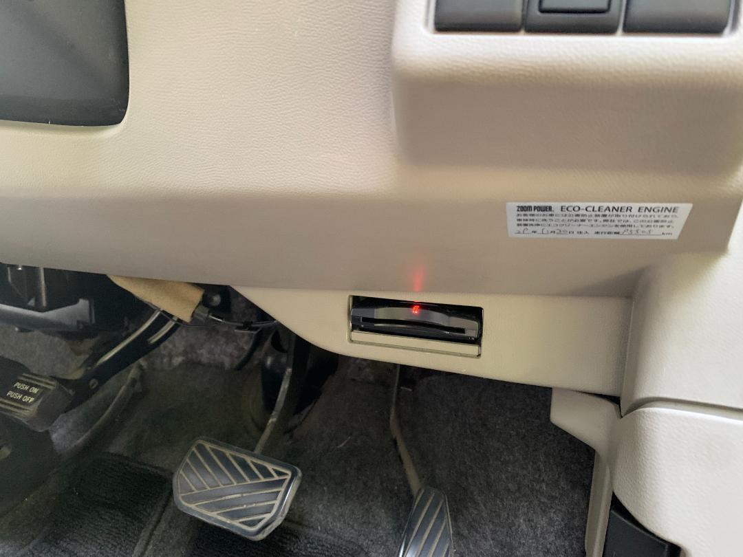 両側電動スライドドア パレット