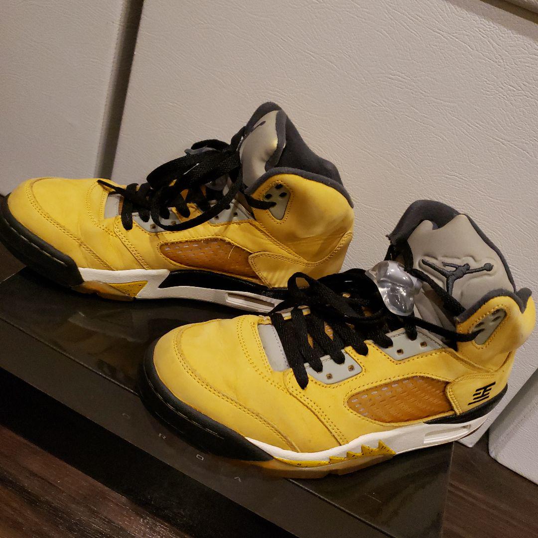 超激レア　AIR JORDAN 5 RETRO T23　イエロー 25.5cm