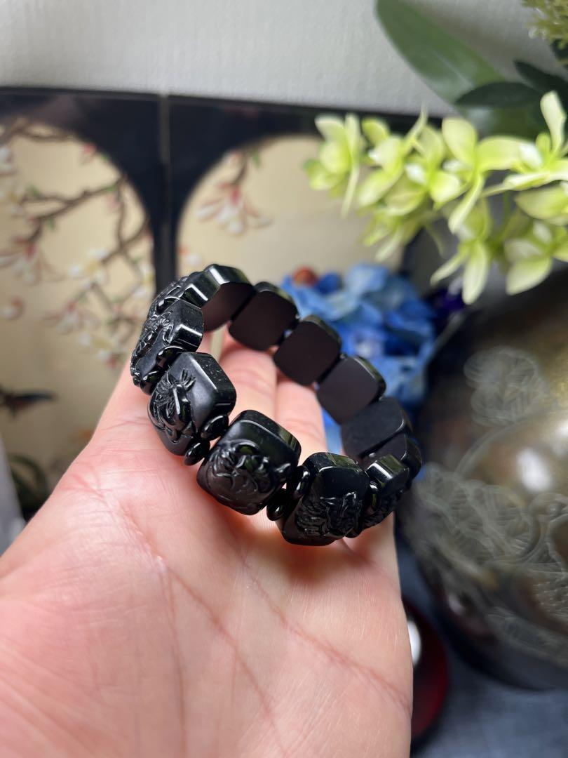 基本的に男性向け‼️高級品❣️ 黒翡翠12干支彫刻バングルブレスレット　鑑定書付き