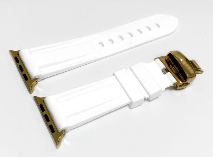 キラキラ　⭐︎ Apple Watchゴールド金属カバー &高級ホワイトラバー