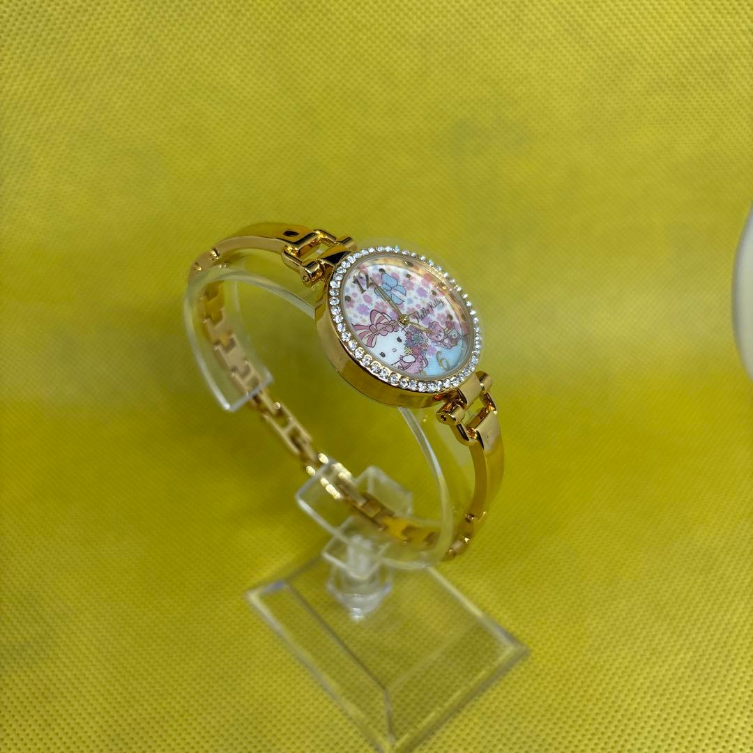 ゴールドキャラクター時計HELLO