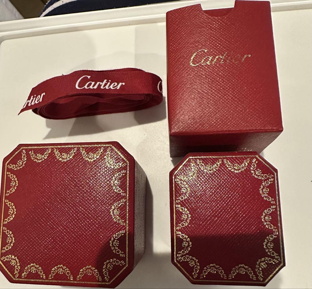 Cartier指輪空箱2個セット（箱1つ，リボン付き） - メルカリ