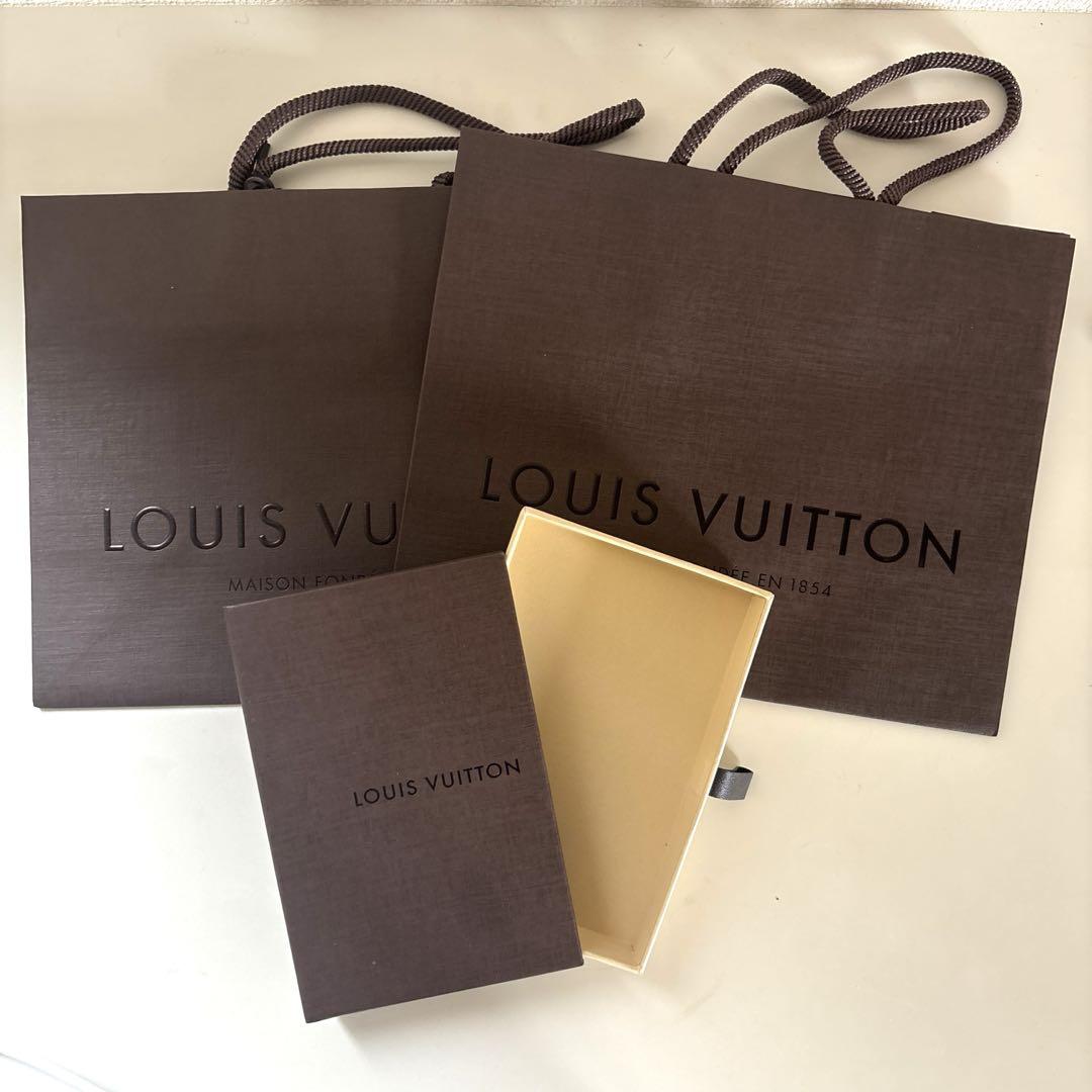 LOUIS VUITTON／ルイヴィトン／ギフトボックス／空箱／紙袋ほか