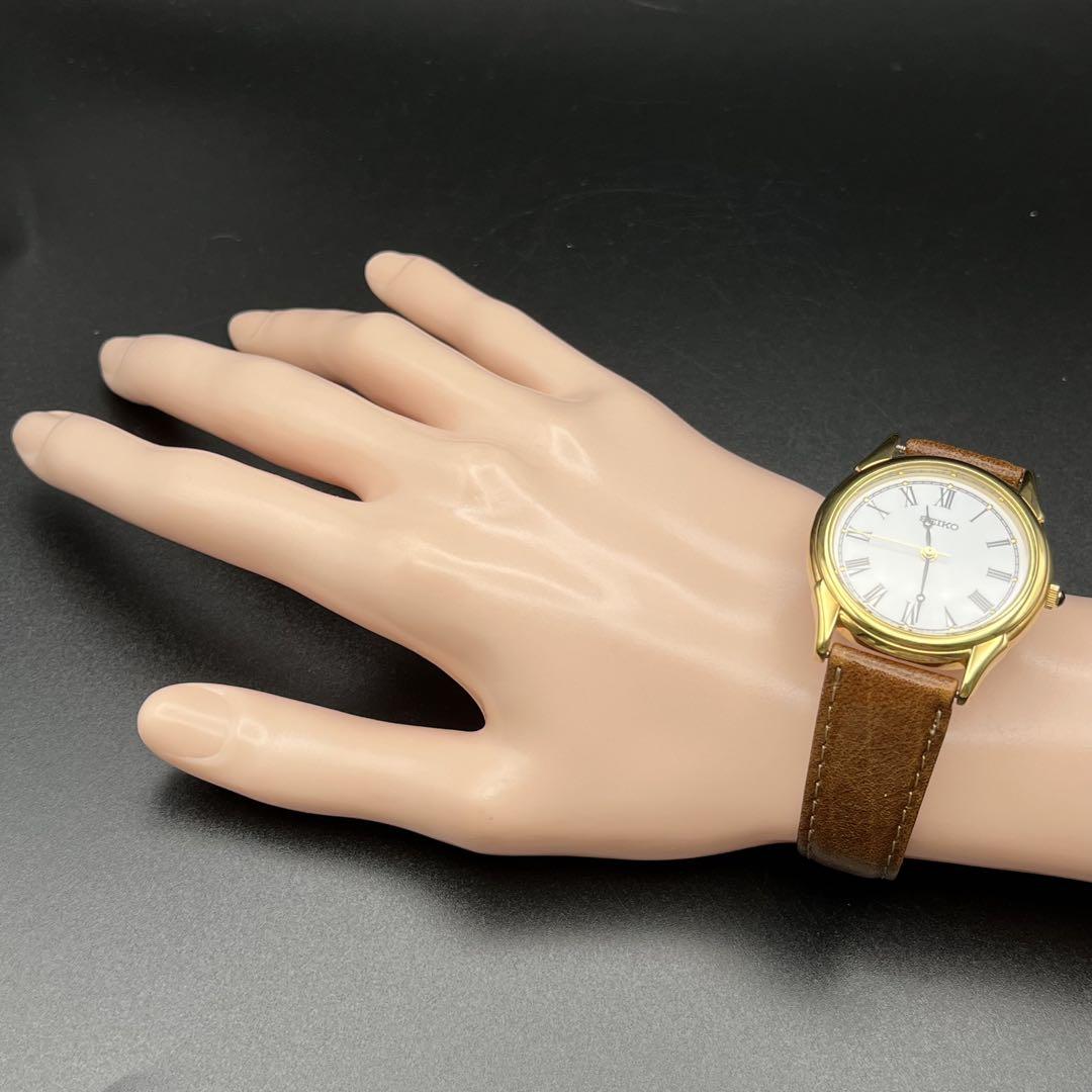 希少　稼動 腕時計　SEIKO セイコー　ローマ数字　新品電池　メンズ　A28