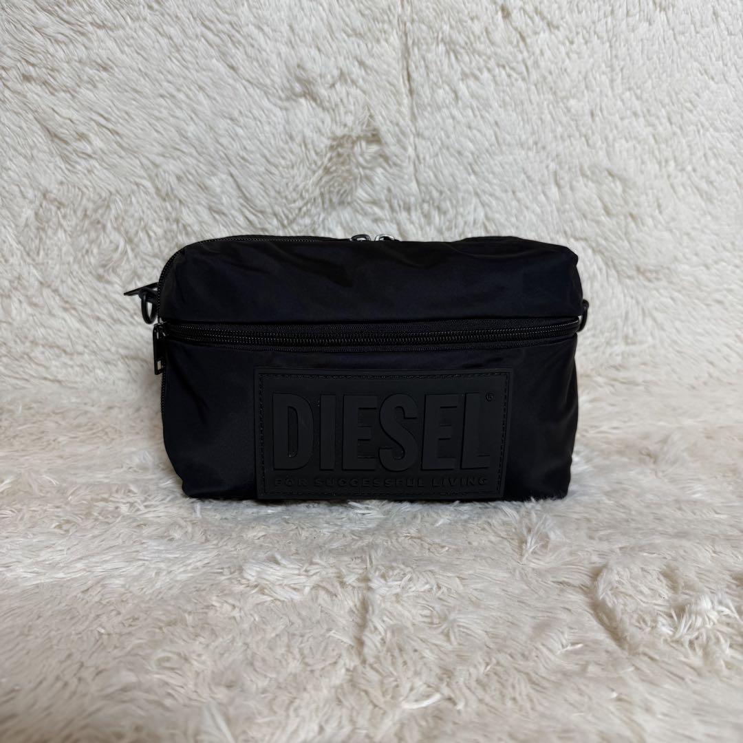 DIESEL ディーゼル　ビッグロゴ　クロスボディ・ショルダーバック　ブラック
