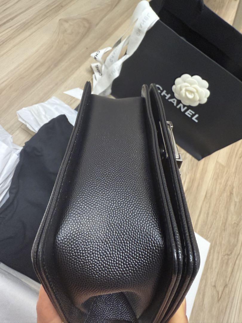 BOY CHANEL スモールショルダーバッグ