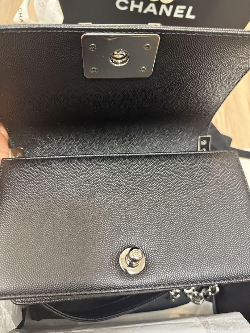 BOY CHANEL スモールショルダーバッグ
