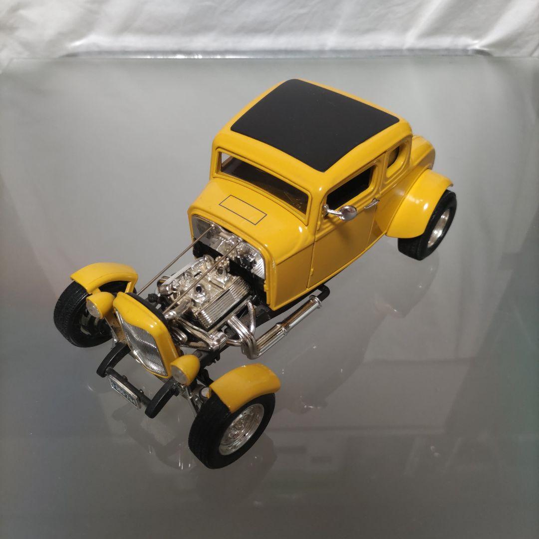 モーターマックス 1932 FORD COUPE 1/18 HOT ROD