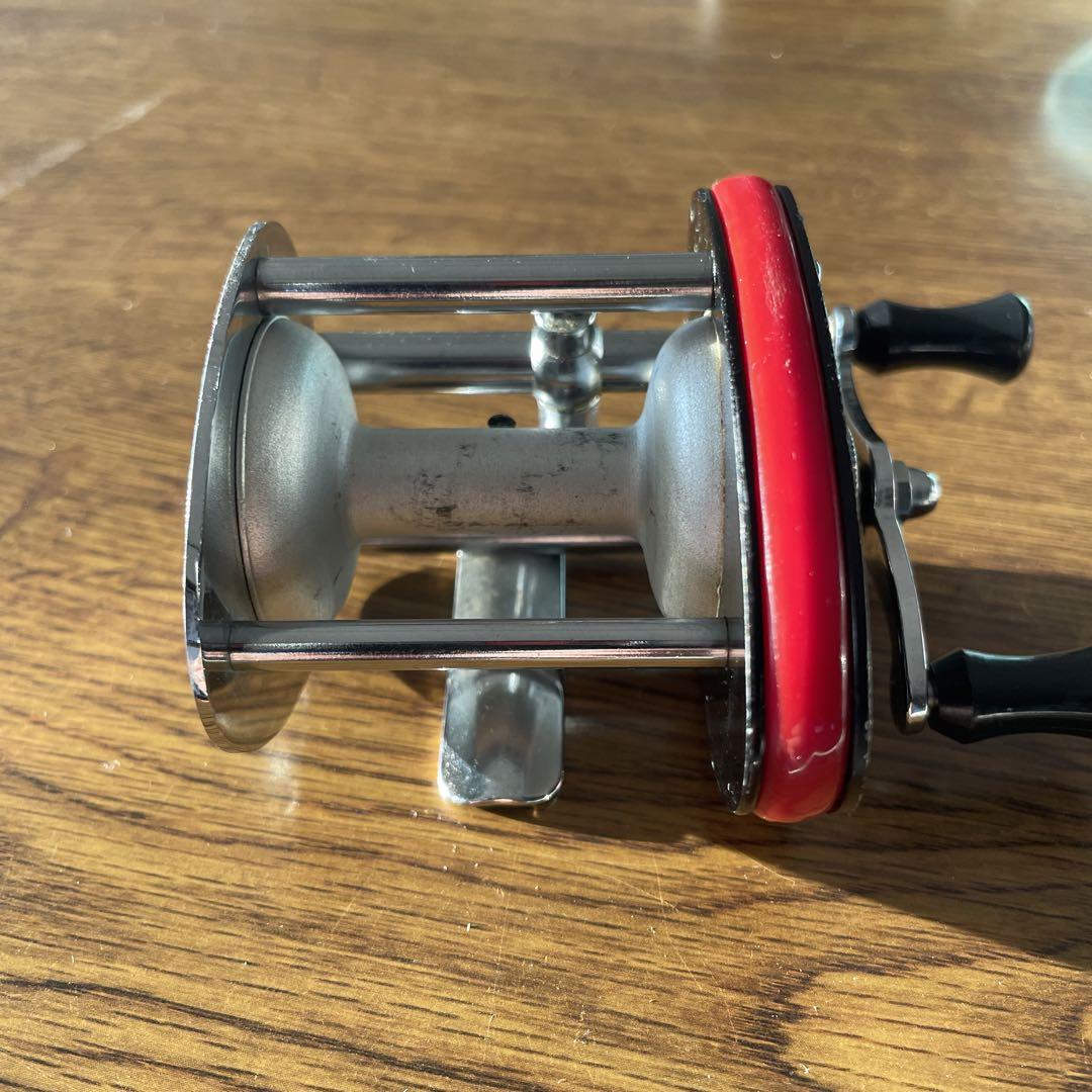 い*い様 OLYMPIC BAIT CASTING LEVEL WIND 300