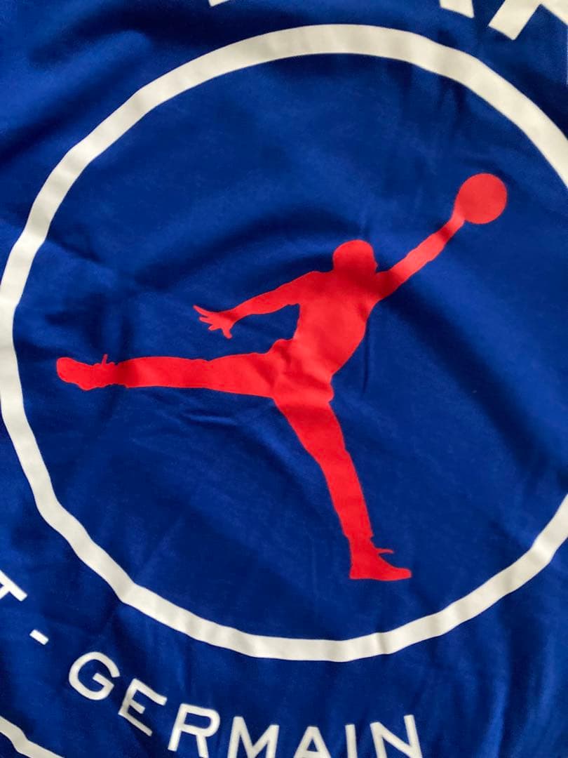 極美品 NIKE ナイキ パリス サンジェルマン Tシャツ 青 ロゴ M バスケ