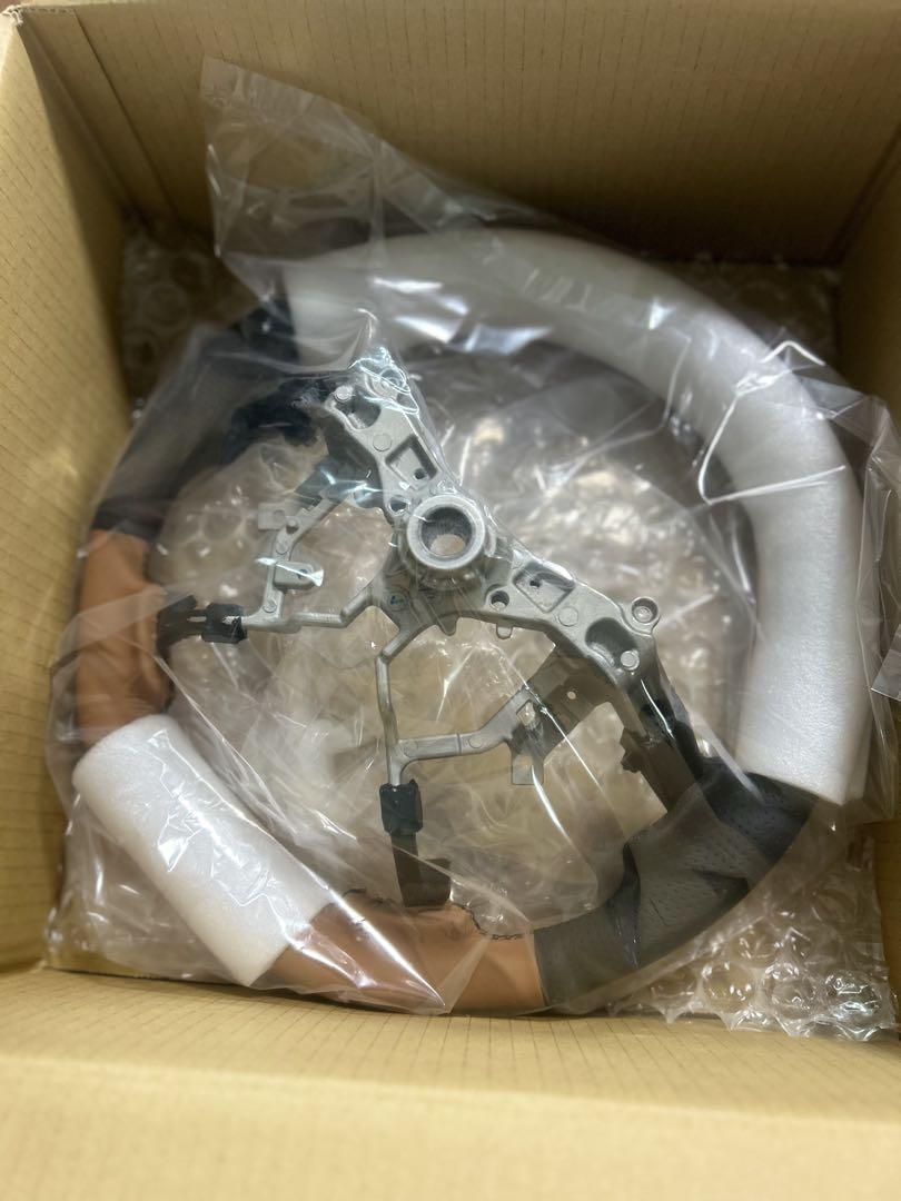 HIACE EURO STEERING Ver.FOUR プレミアム