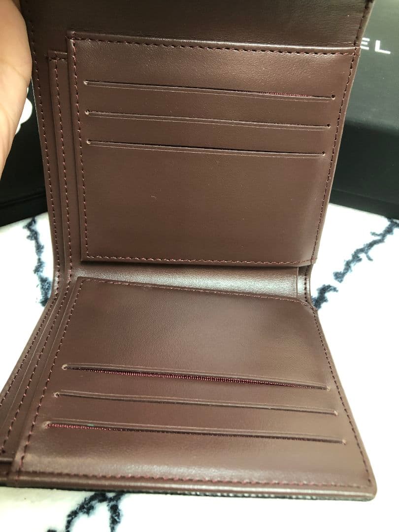 【大人気】 三つ折り財布 ブラック