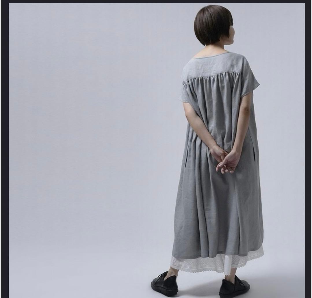 wafu リネン銀鼠のワンピース