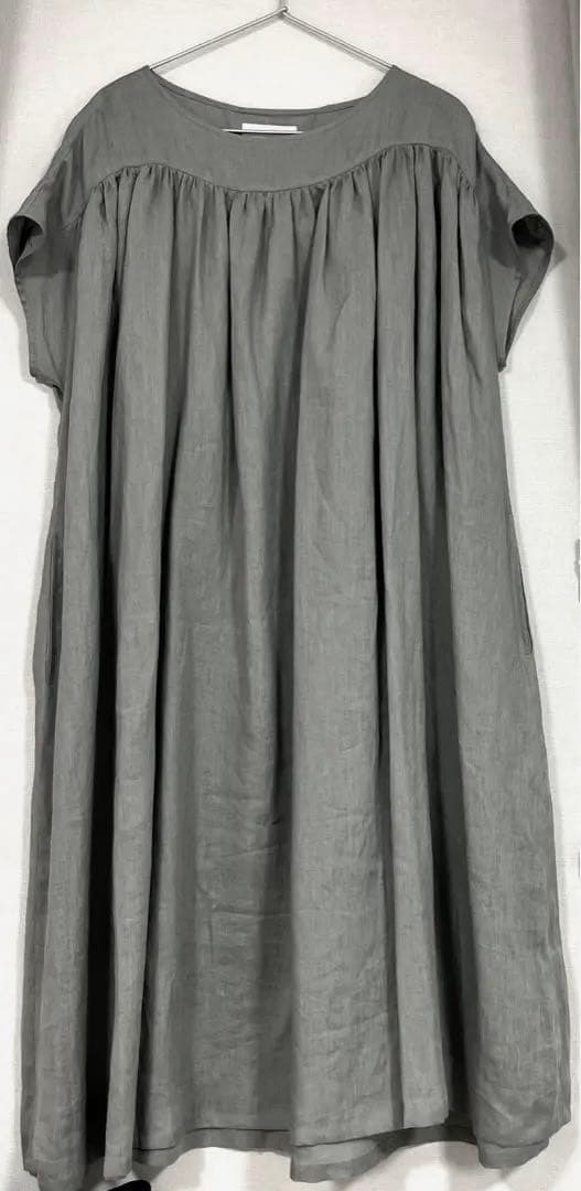 wafu リネン銀鼠のワンピース