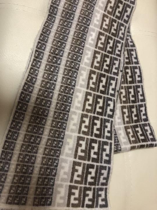 フェンディ FENDI ズッカ柄 マフラー フェンディ FENDI ズッカ柄 マフラー