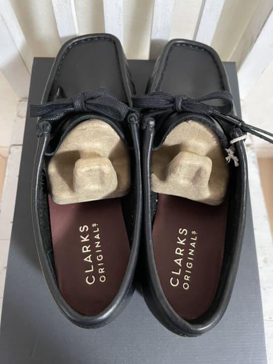 爆買い豊富な 新品 レディース Clarks ブラック レザー JDwH7-m41856551708 クラークス ワラビー 24.5 爆買い限定SALE
