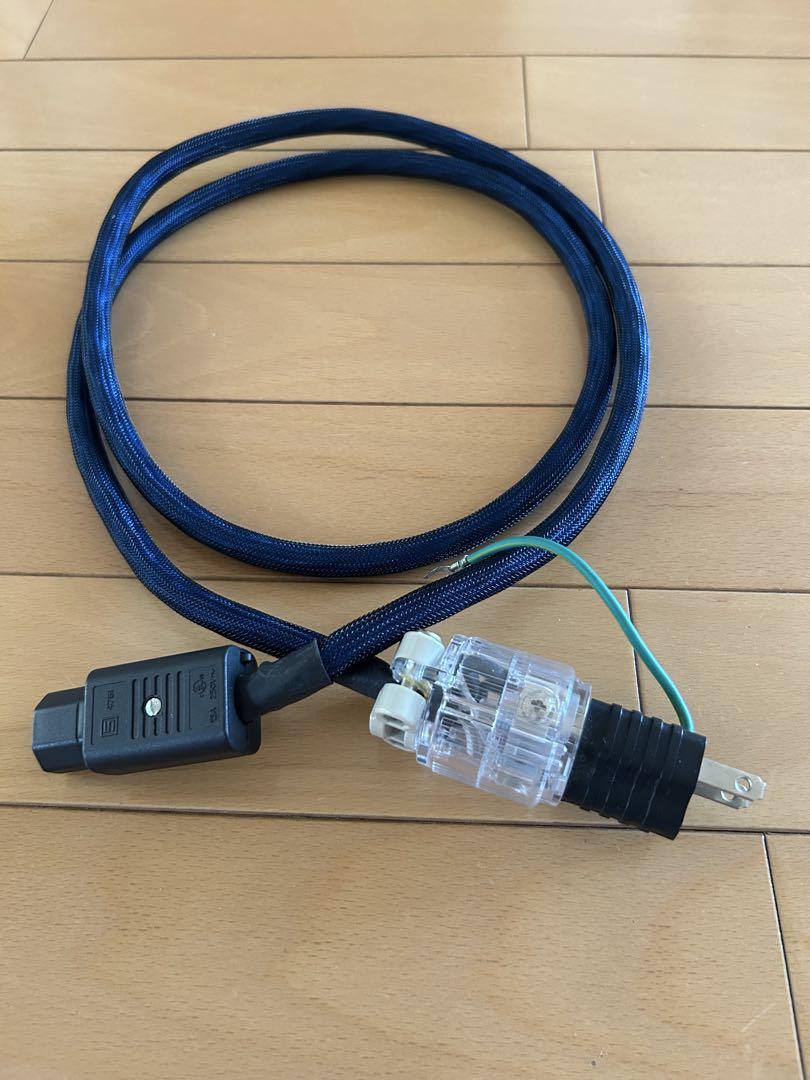 OYAIDE 電源ケーブル　1.5m程度　ギターケーブル