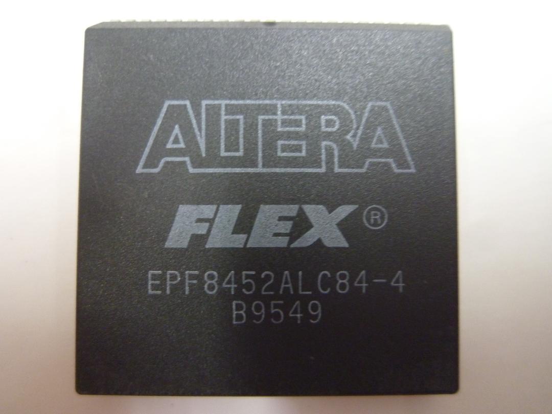 [ALTERA] FPGA EPF8452ALC84-4 16個入
