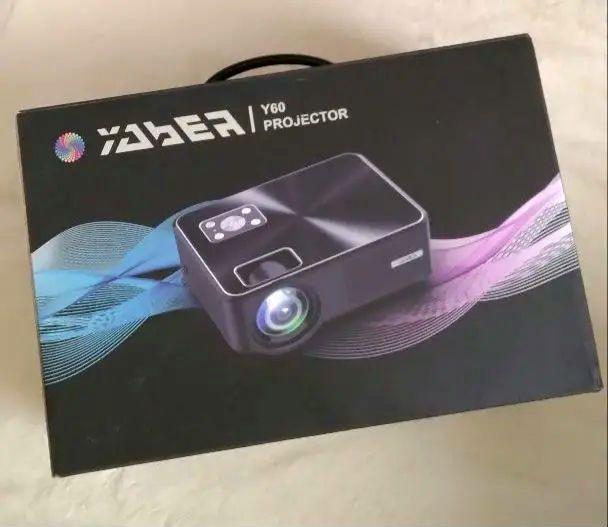 未使用に近い) YABER Y60 プロジェクター - メルカリ