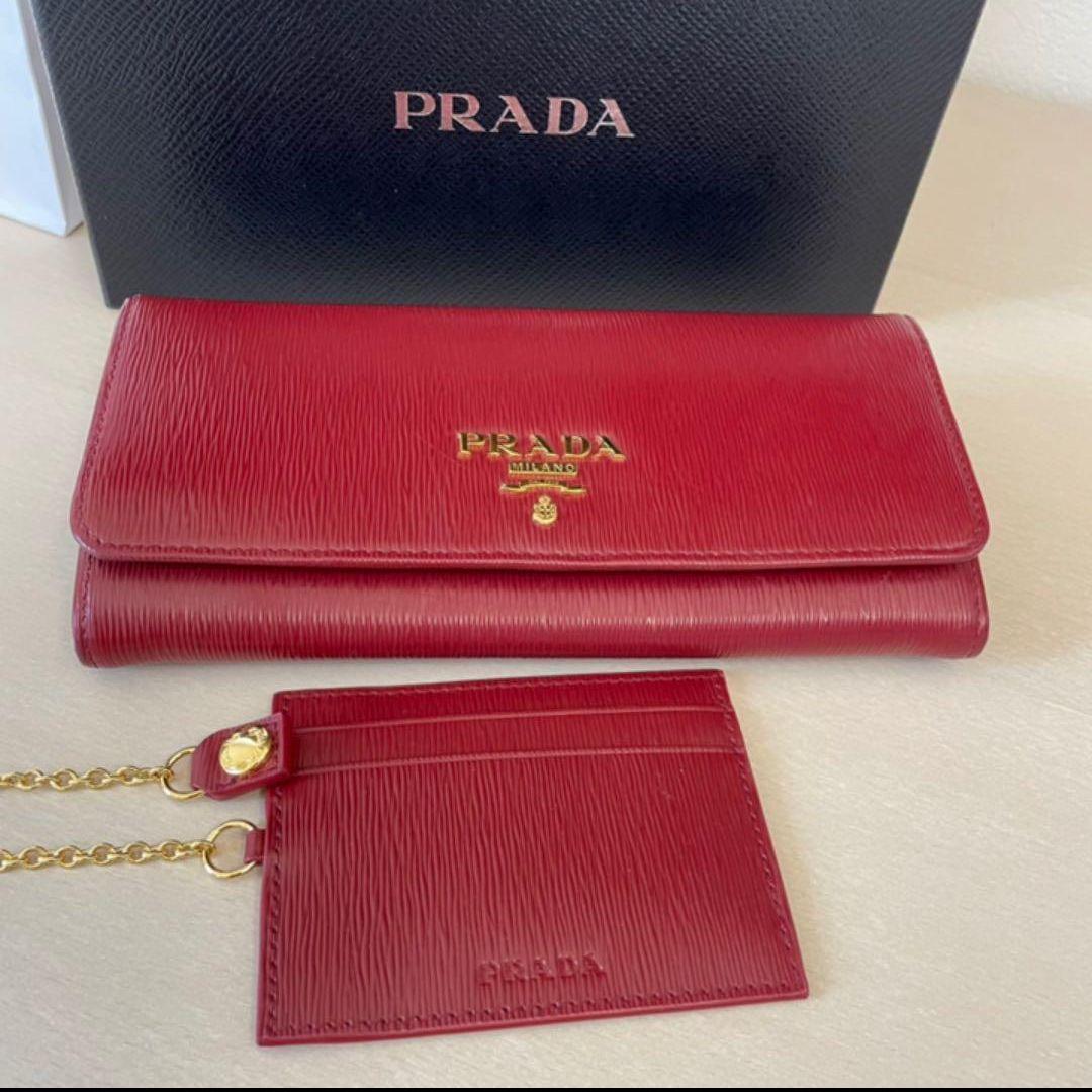 [美品]PRADA 長財布 カードケース付き 美品 PRADA レッド 長財布 カードケース付 箱レシート ヴィッ