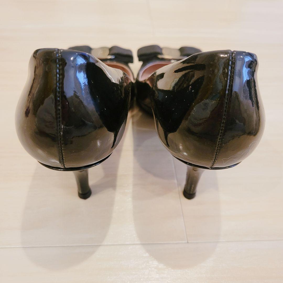 Salvatore Ferragamo ブラックパンプス フェラガモ セリーヌ