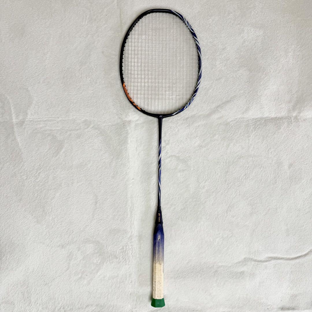美品 YONEX ASTROX 100ZZ ダークネイビー4U5G ヨネックス ラケット