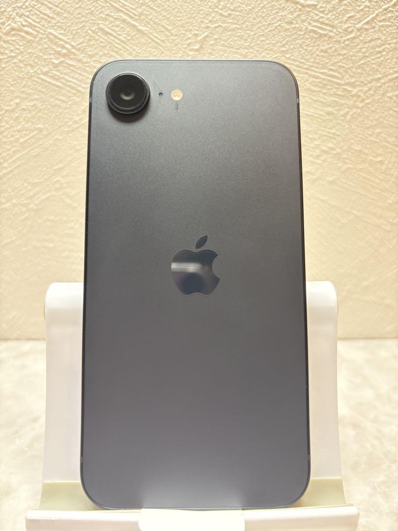 (15) iPhone16e 128GB ブラック　SIMフリー　未使用品