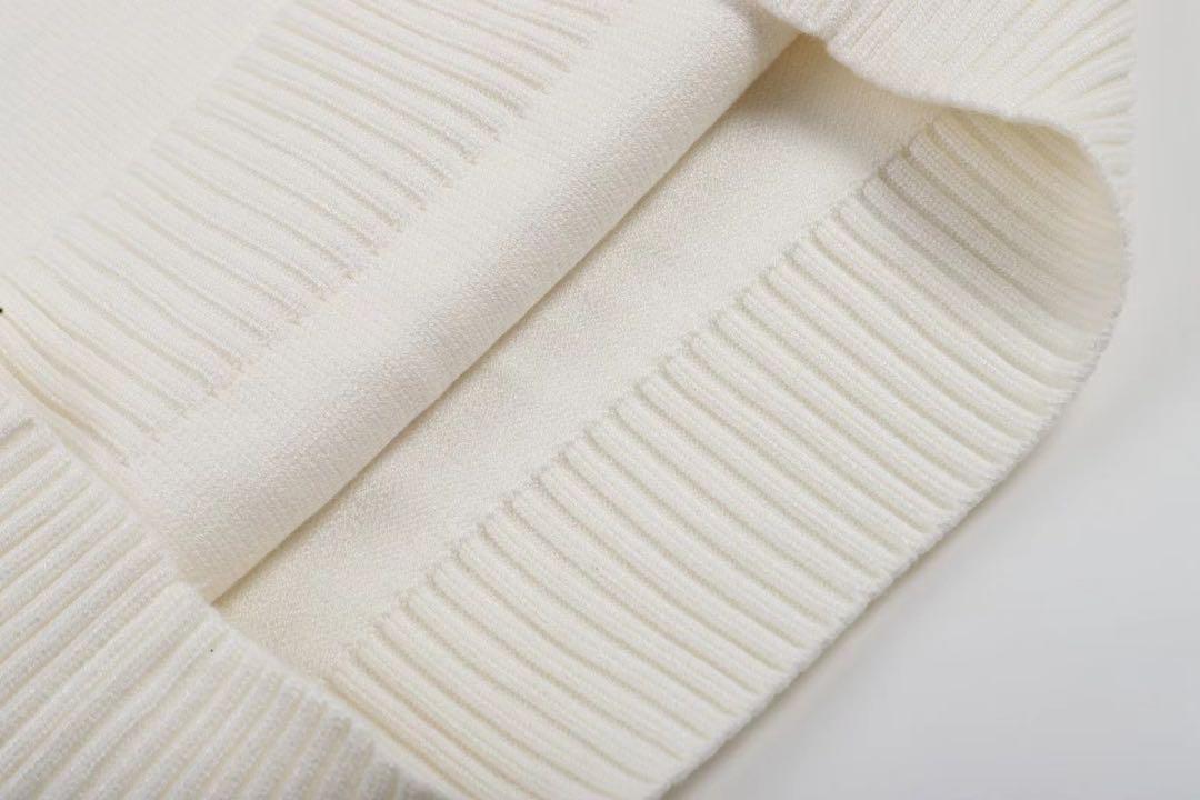 新品 Amiparis アミパリスフード付きセーター XLサイズ 男女兼用