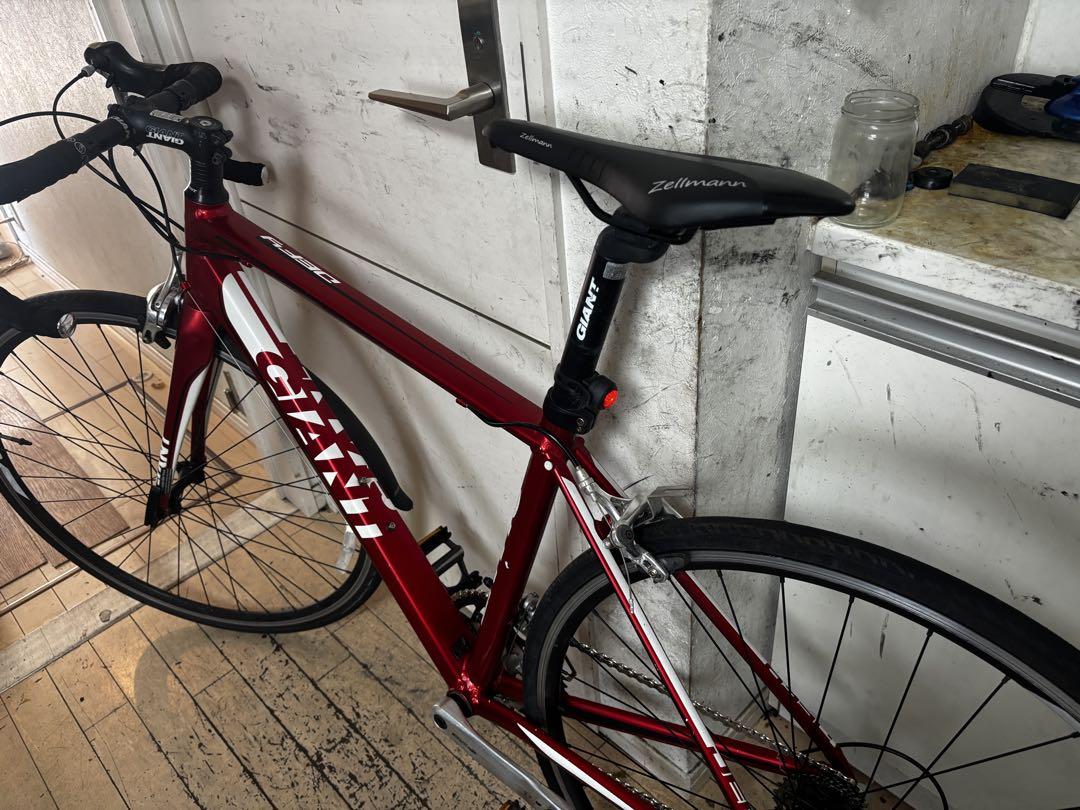 GIANT DEFY ジャイアント　ロードバイク レッド