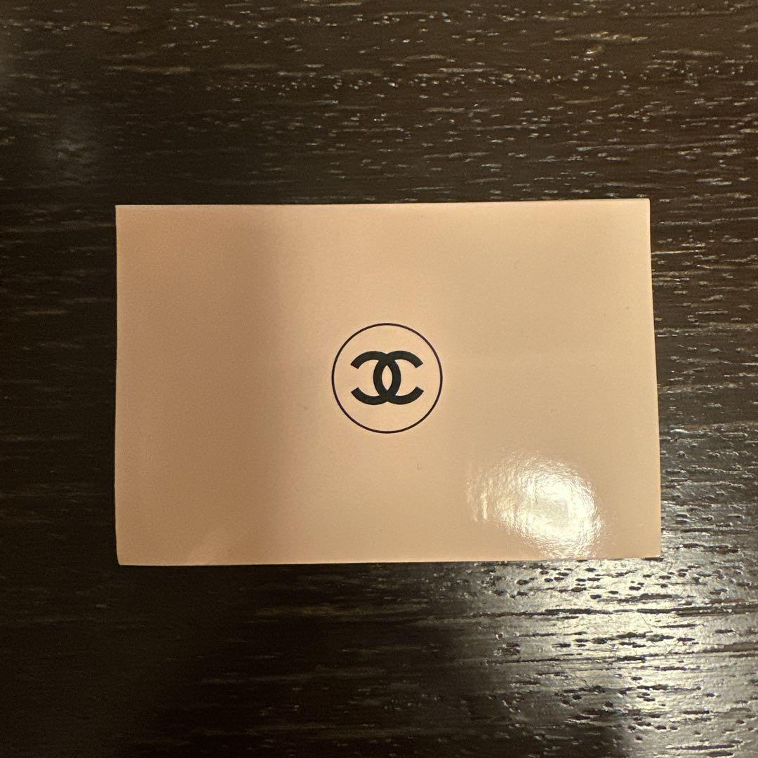 CHANEL LE BLANC パウダーファンデーション B10 サンプル - メルカリ CHANEL LE BLANC パウダーファンデーション B10 サンプル - メルカリ