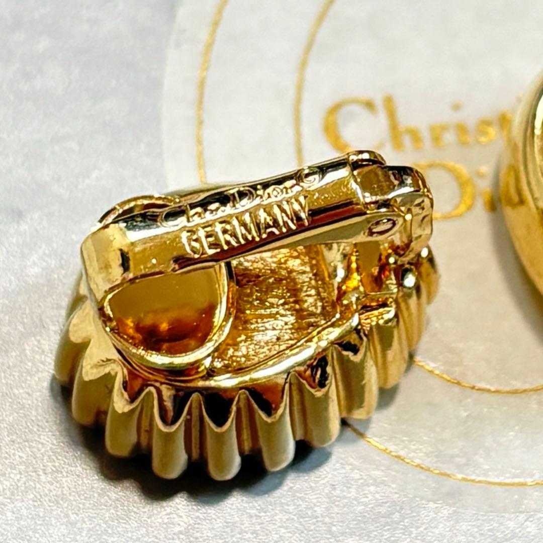 美品✨Christian Dior クリスタル ビジュー イヤリング ゴールド 美品✨Christian Dior クリスタル ビジュー イヤリング ゴールド
