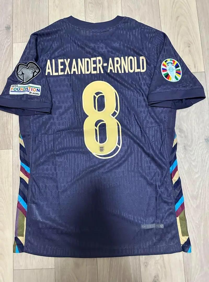 アレクサンダーアーノルド #8イングランド代表ユニフォーム サッカー ジャージ アレクサンダーアーノルド #8イングランド代表ユニフォーム