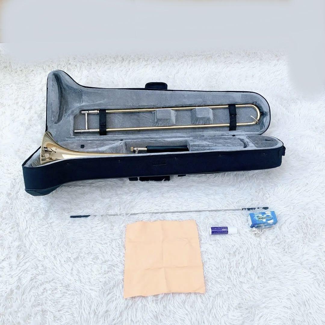 トロンボーン　テナー　B調　ゴールド　ラッカー　ケース付き　学生　マウスピース